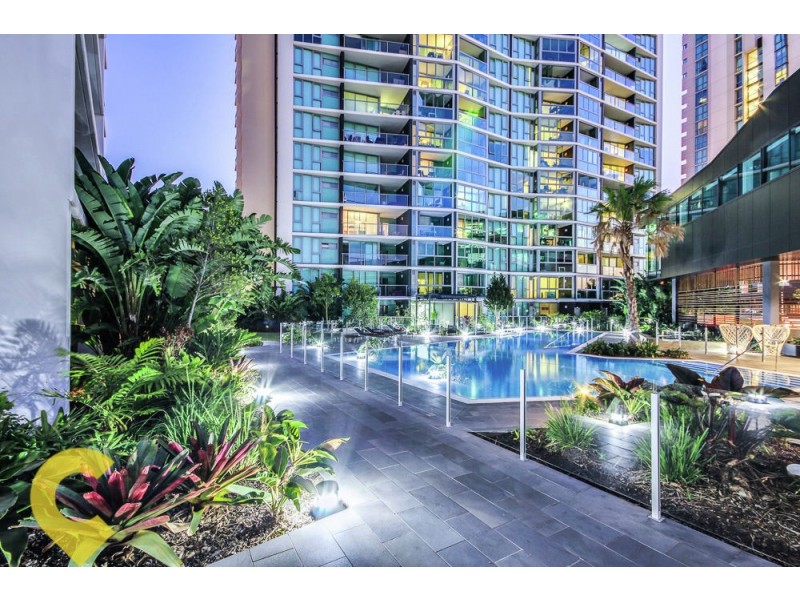 21706/8 Harbour Road, Hamilton QLD 4007