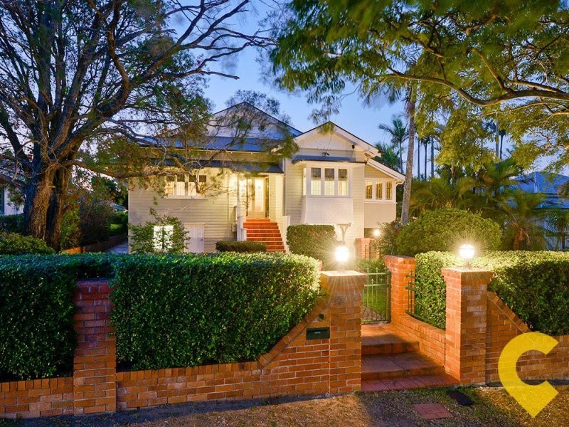 12 Bayview Terrace, Wavell Heights QLD 4012