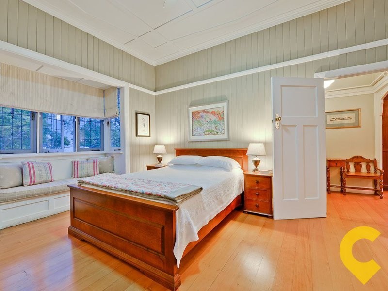 12 Bayview Terrace, Wavell Heights QLD 4012