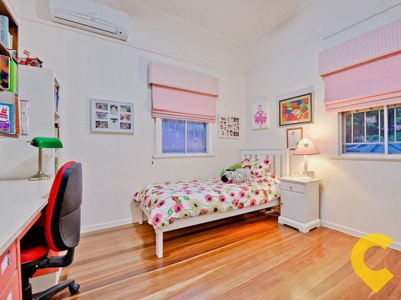 12 Bayview Terrace, Wavell Heights QLD 4012