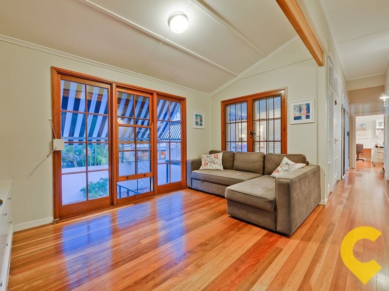 12 Bayview Terrace, Wavell Heights QLD 4012