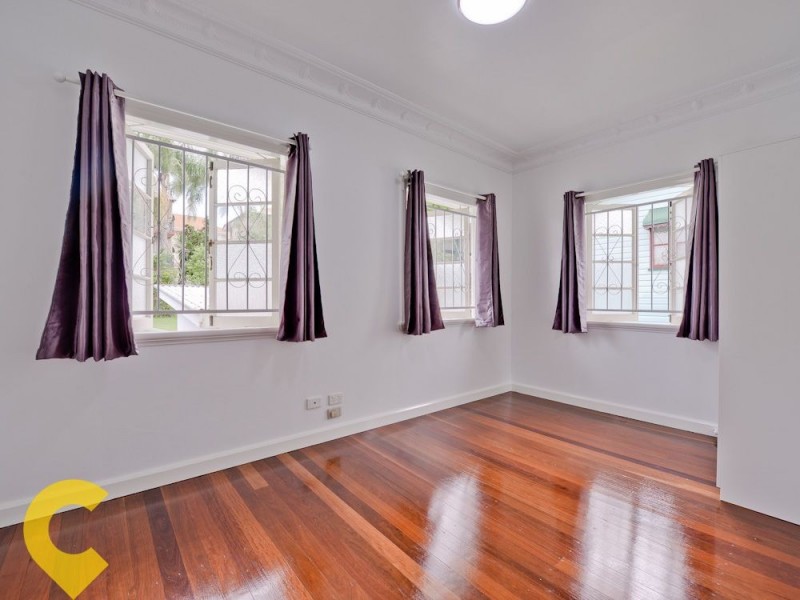 4 Storkey Street, Windsor QLD 4030