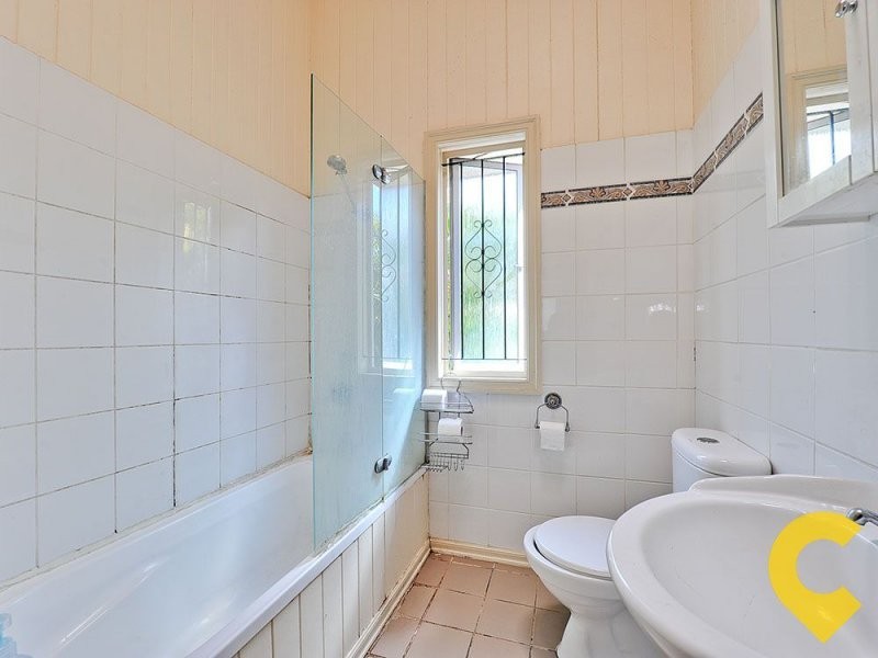 3 Raymont Road, Grange QLD 4051