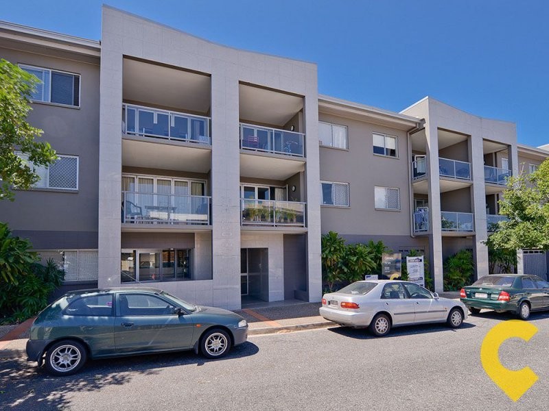 18/14 Lever Street, Albion QLD 4010