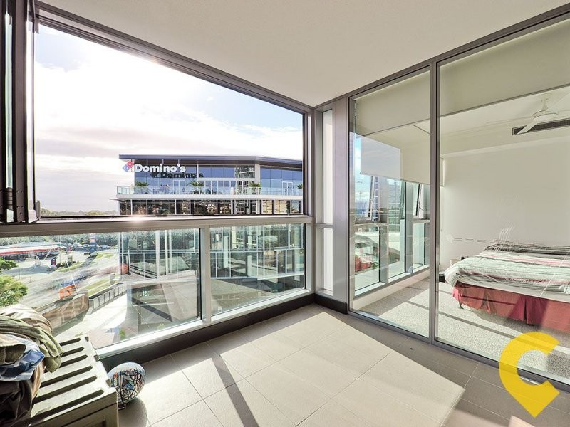 30505/2 Harbour Road, Hamilton QLD 4007