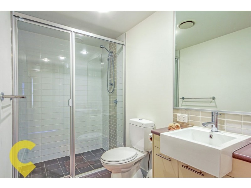 409/392 Hamilton Road, Chermside QLD 4032