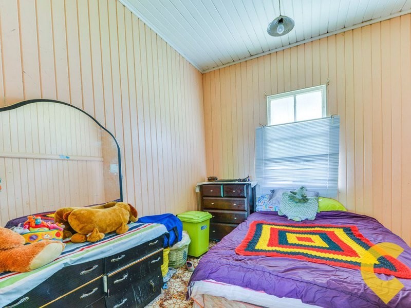 42 Grange Road, Grange QLD 4051