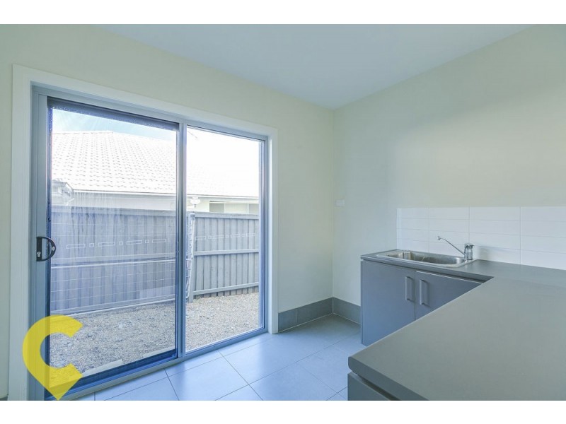 99 Livesay Road, Moggill QLD 4070