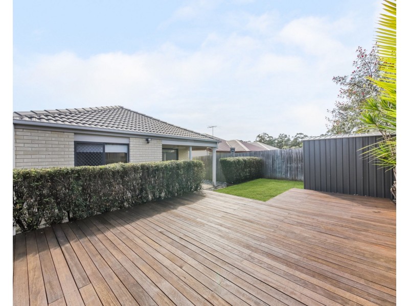 18 Moonbeam Street, Springfield Lakes QLD 4300