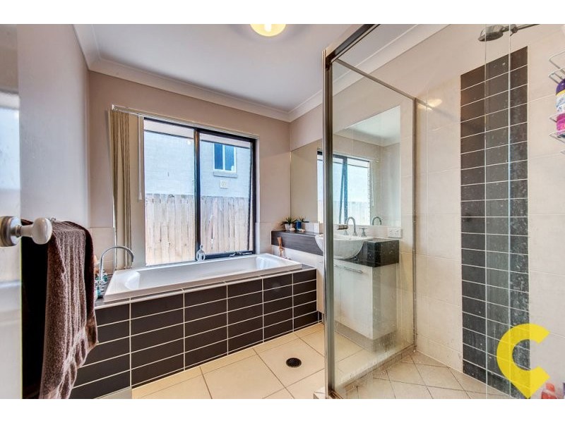 15 Carnarvon Avenue, Springfield Lakes QLD 4300
