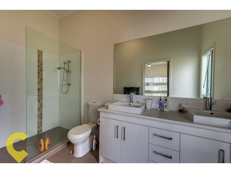 6 Romulus Circuit, Augustine Heights QLD 4300