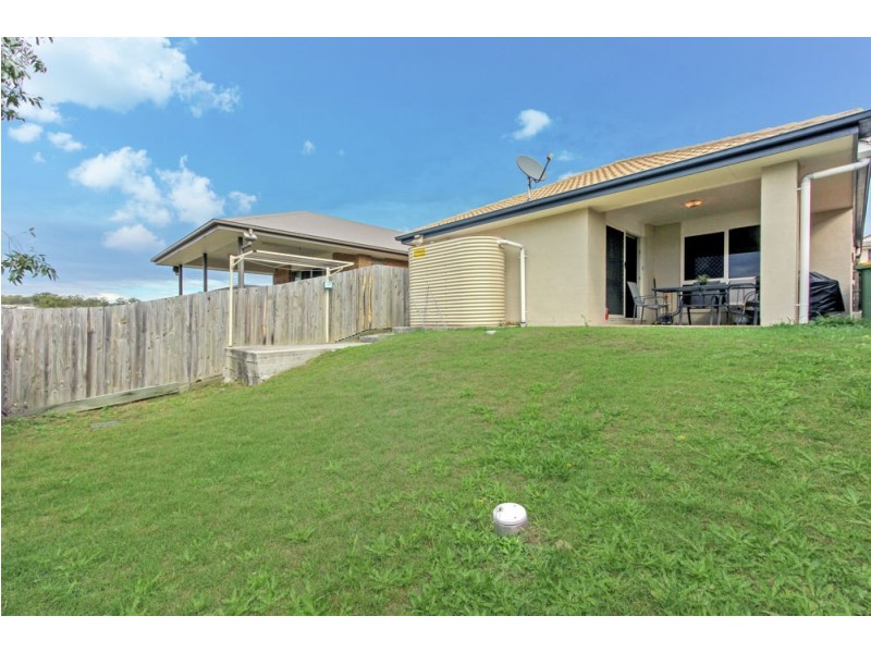 27 Brock Drive, Springfield Lakes QLD 4300