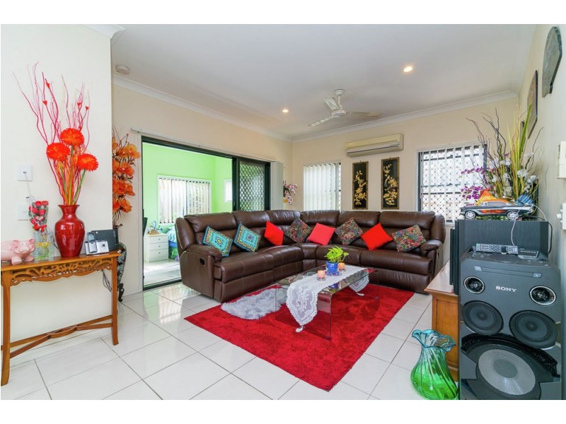 10 Freesia Close, Springfield Lakes QLD 4300