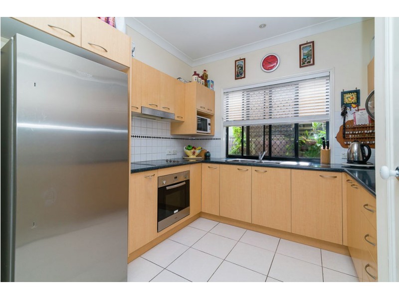 10 Freesia Close, Springfield Lakes QLD 4300