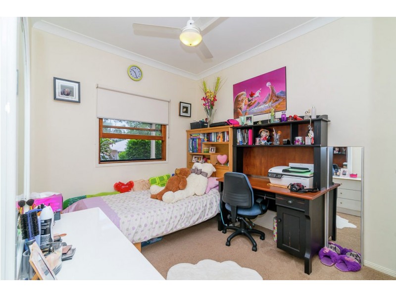 10 Freesia Close, Springfield Lakes QLD 4300