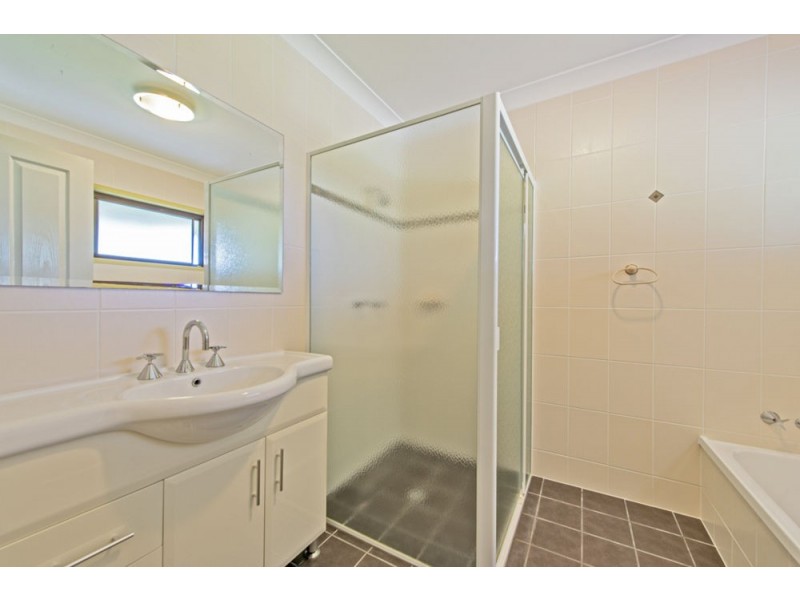 183 Andrew Road, Greenbank QLD 4124