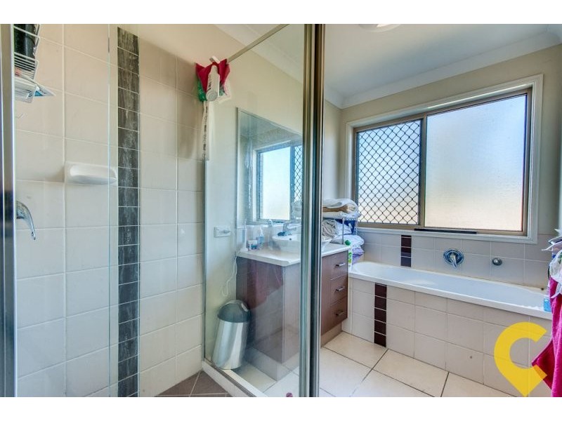 6 Serenity Street, Brassall QLD 4305