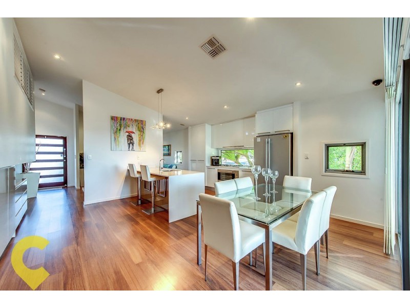 8 Waratah Crescent, Springfield Lakes QLD 4300
