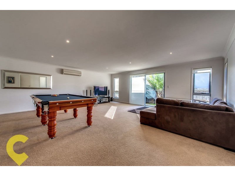 8 Waratah Crescent, Springfield Lakes QLD 4300