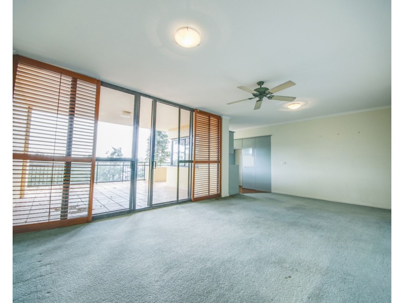 3/52 Bishop Street, St Lucia QLD 4067