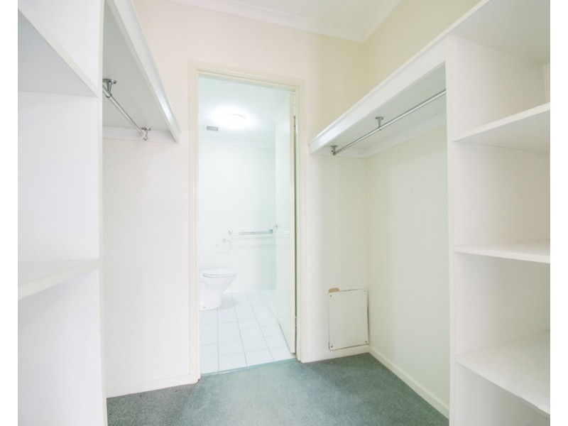 3/52 Bishop Street, St Lucia QLD 4067