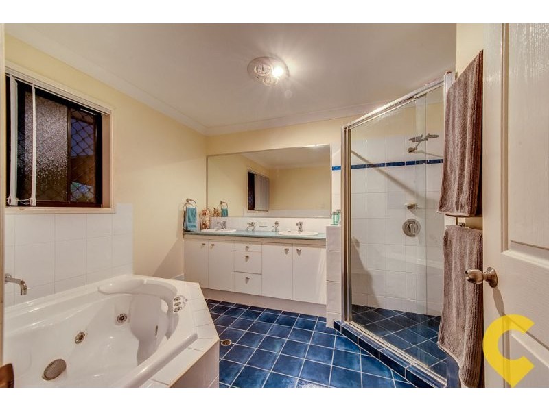 11 Banjo Place, Springfield QLD 4300