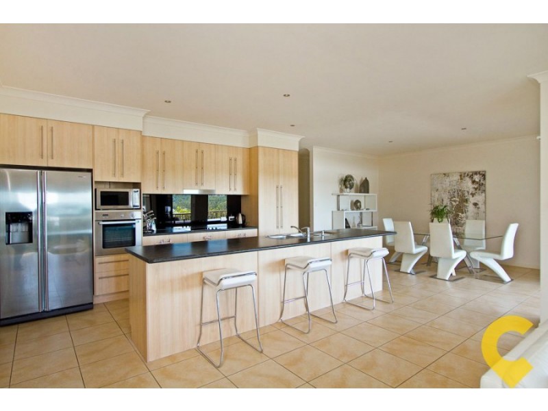 12 Rufous Crescent, Brookwater QLD 4300