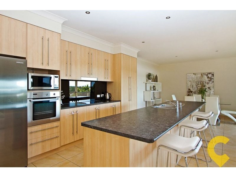 12 Rufous Crescent, Brookwater QLD 4300