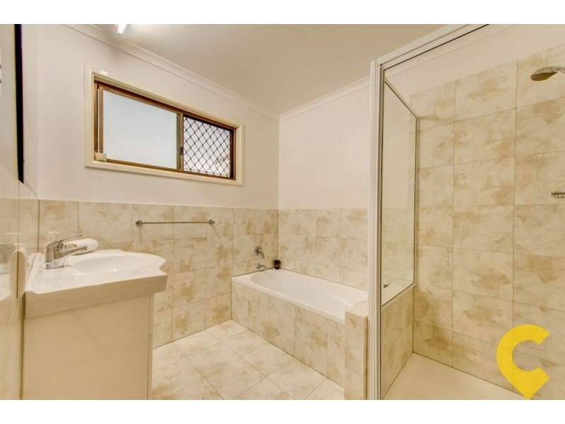 19 Parkland Avenue, Browns Plains QLD 4118