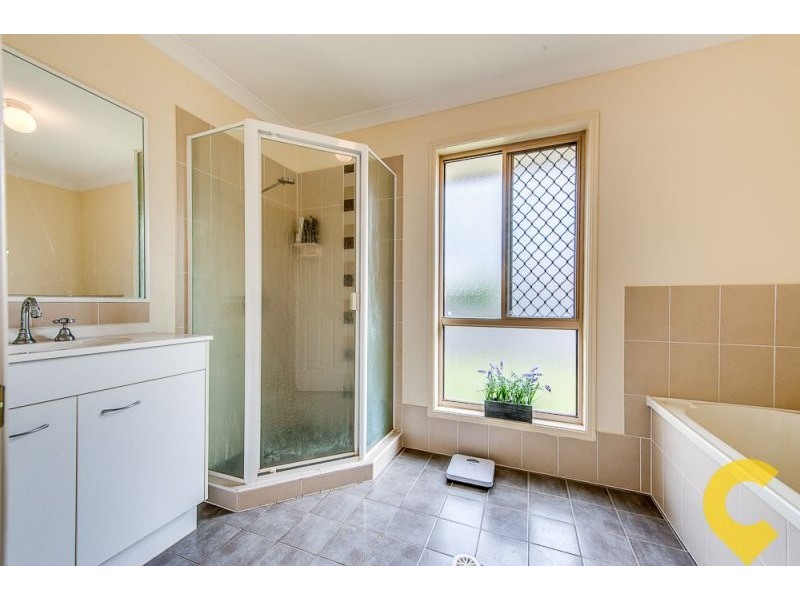 207 Rudyard Street, Forest Lake QLD 4078