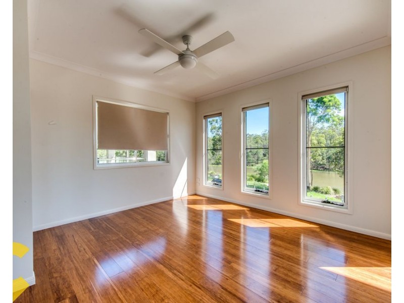 71 The Promenade, Springfield Lakes QLD 4300