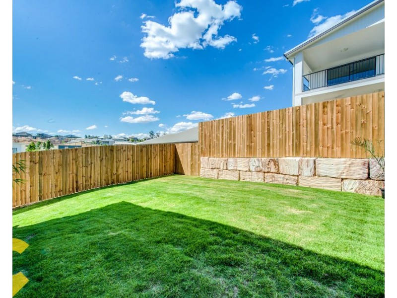 71 The Promenade, Springfield Lakes QLD 4300