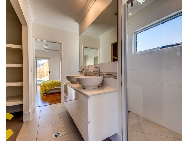 71 The Promenade, Springfield Lakes QLD 4300