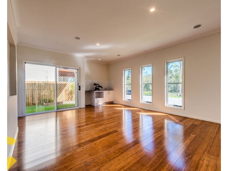 71 The Promenade, Springfield Lakes QLD 4300