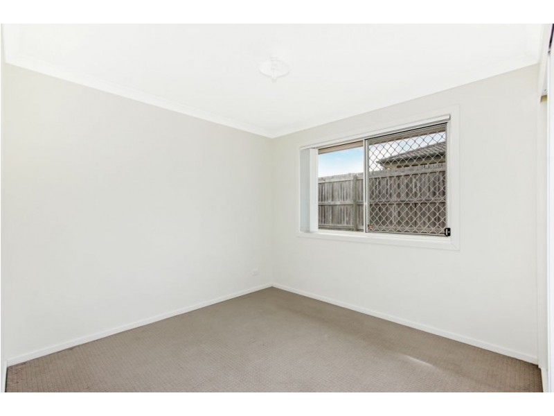 8 Ballow Crescent, Redbank Plains QLD 4301