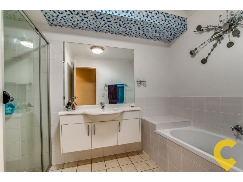31 Summit Drive, Springfield Lakes QLD 4300