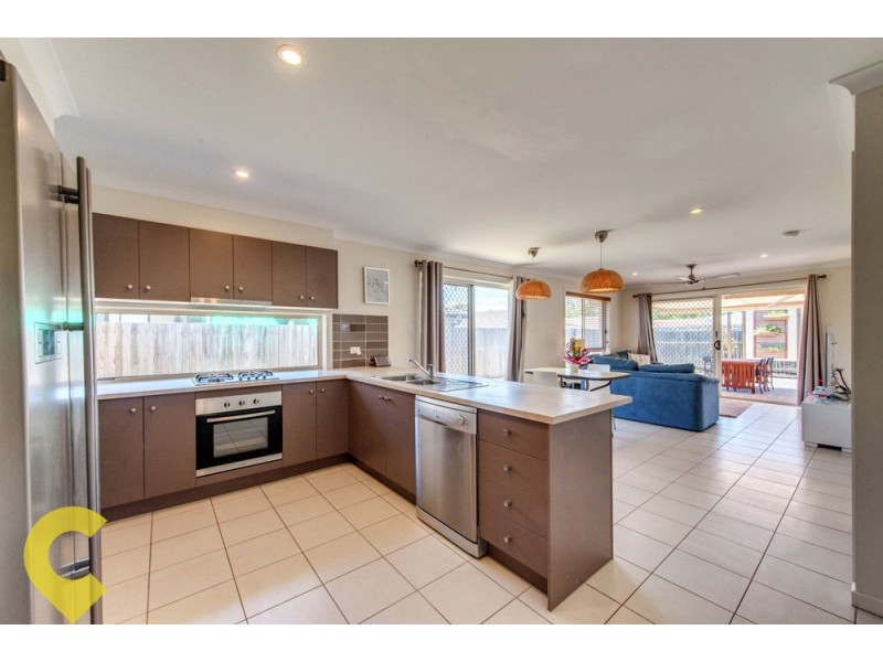 6 Moogerah Boulevard, Redbank Plains QLD 4301