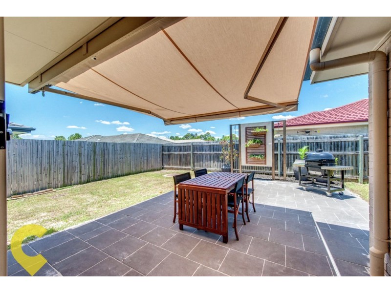 6 Moogerah Boulevard, Redbank Plains QLD 4301