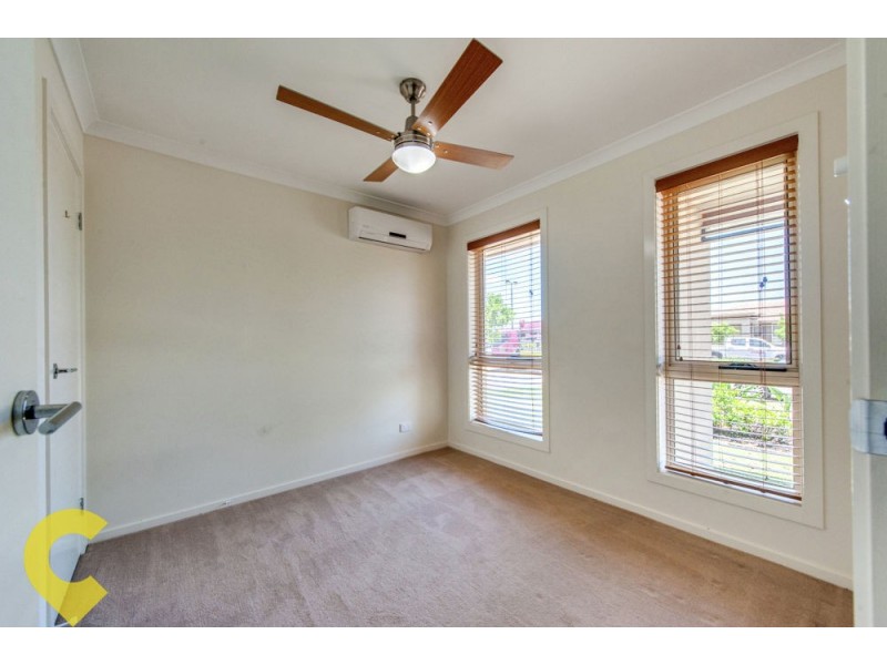 6 Moogerah Boulevard, Redbank Plains QLD 4301