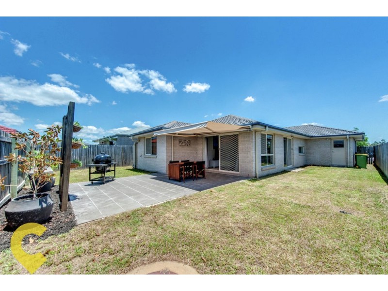 6 Moogerah Boulevard, Redbank Plains QLD 4301
