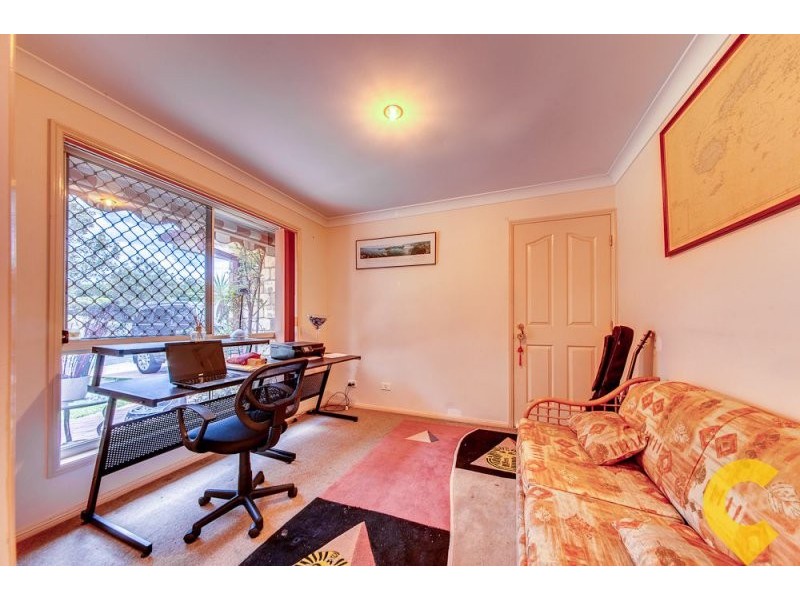 50 Hazlehead Place, Oxley QLD 4075