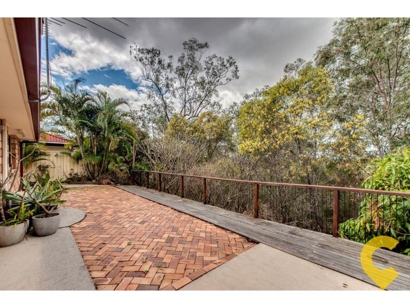 50 Hazlehead Place, Oxley QLD 4075