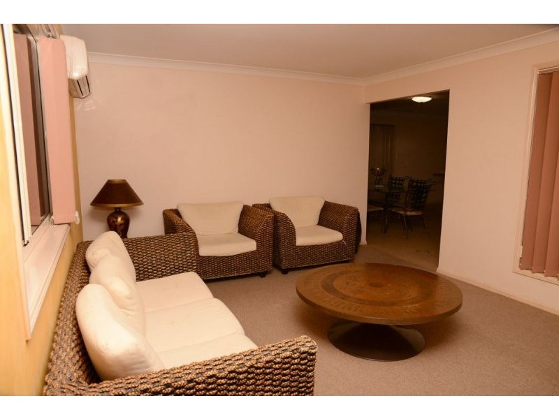 50 Hazlehead Place, Oxley QLD 4075