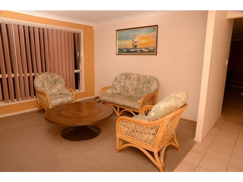 50 Hazlehead Place, Oxley QLD 4075