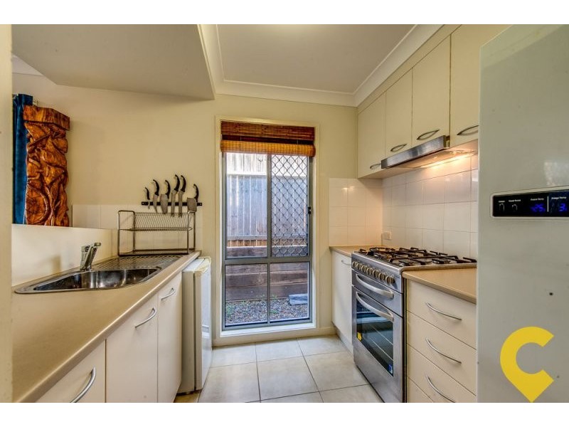 6 Pinnacle Cl, Springfield Lakes QLD 4300