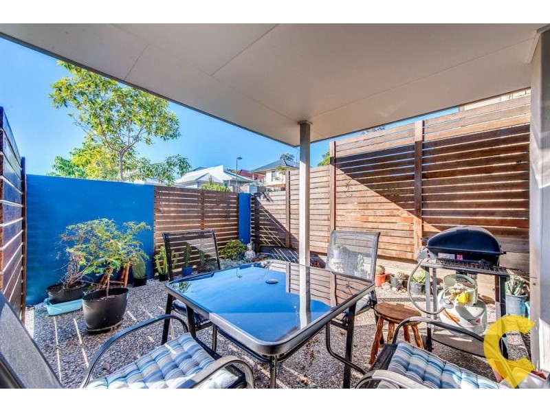 6 Pinnacle Cl, Springfield Lakes QLD 4300