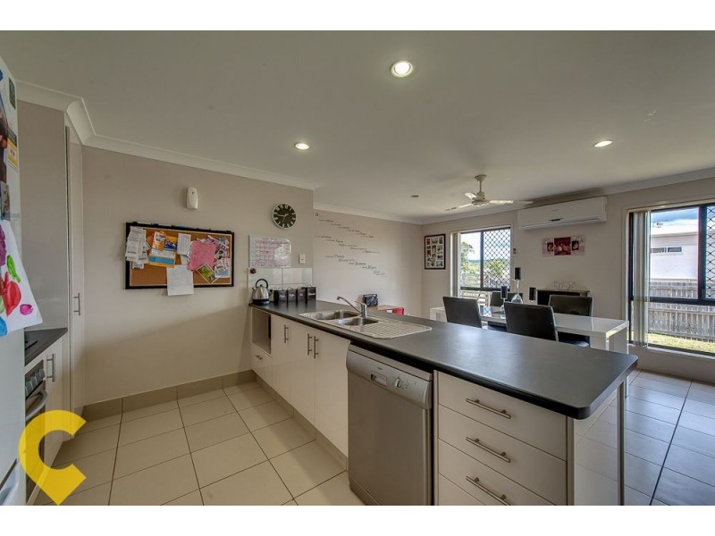 34 Park Edge Drive, Springfield Lakes QLD 4300