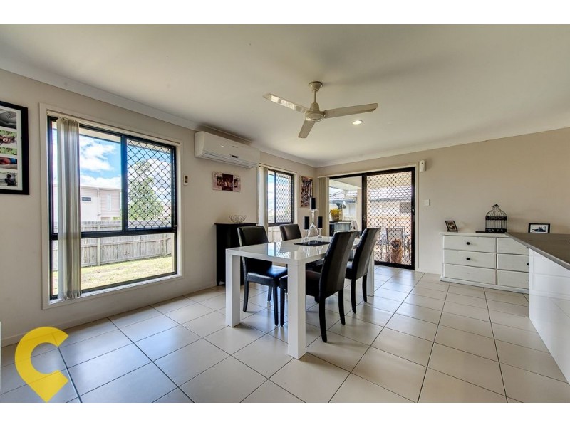 34 Park Edge Drive, Springfield Lakes QLD 4300