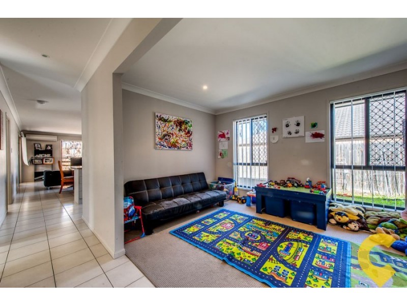 15 Jonic Drive, Goodna QLD 4300