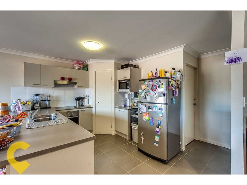 10 Dillon Avenue, Augustine Heights QLD 4300